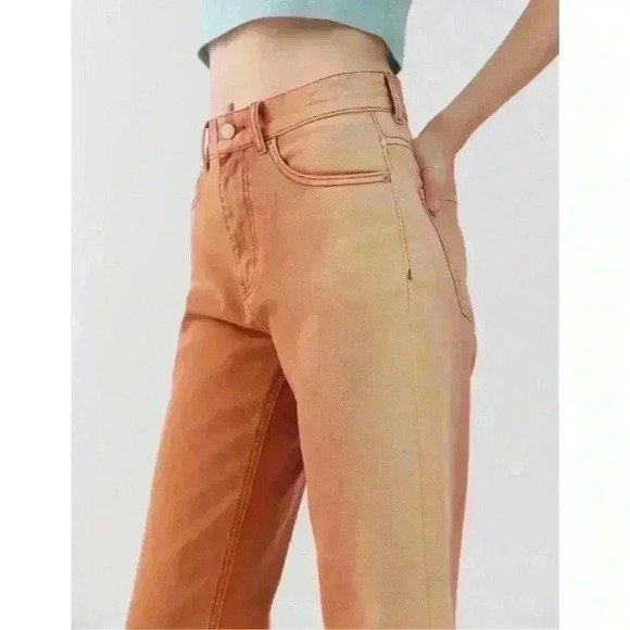 NEW BDG High Waisted Cowboy Jean - Piece Dye Color Denim ~ Rust Ombré ~ 30 - Picture 3 of 8